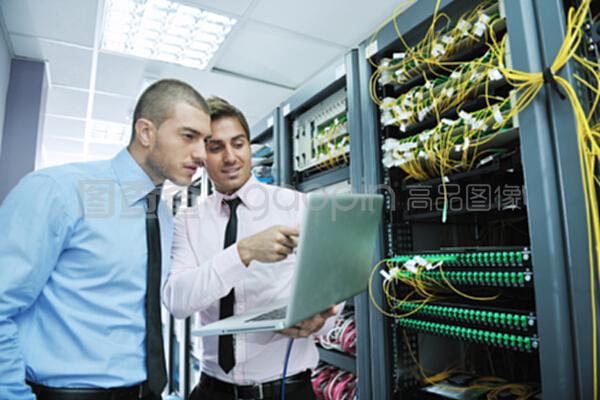 網絡服務器室網絡工程實施指南